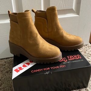 Rock & Candy tan Kalea boots. Size 6